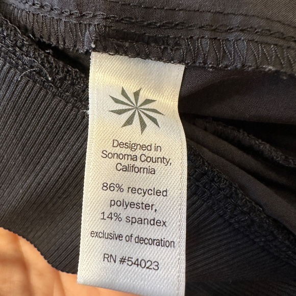 Athleta Women's Midtown Ankle Pant - Size 10, Black - Picture 11 of 11